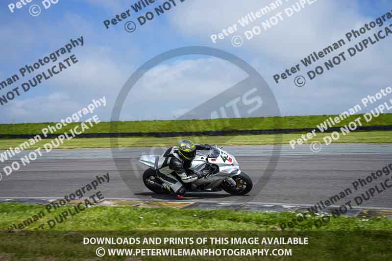 anglesey no limits trackday;anglesey photographs;anglesey trackday photographs;enduro digital images;event digital images;eventdigitalimages;no limits trackdays;peter wileman photography;racing digital images;trac mon;trackday digital images;trackday photos;ty croes